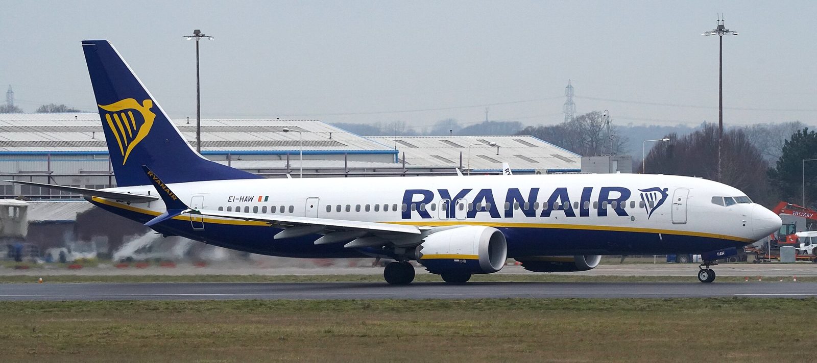 Ryanair fly